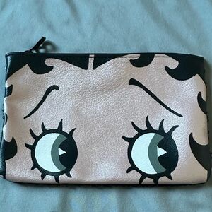 Betty Boop x Ipsy - Make-up Bag - Black + Tan